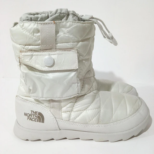 The North Face , 37 4
