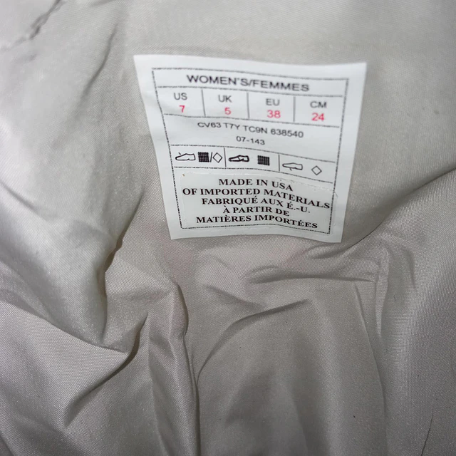 The North Face , 37 8