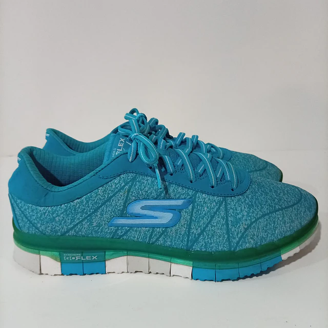Skechers , 38 4