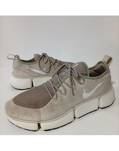 Nike Pocket Fly , 24,5 cm