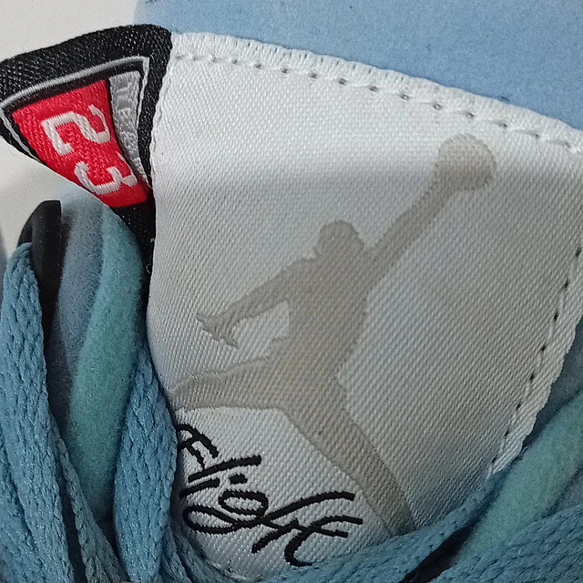 Air Jordan Retro 4 University Blue , 27 cm  4