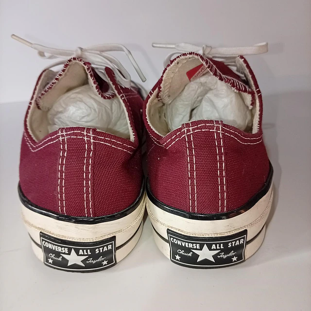 Converse , 37 6