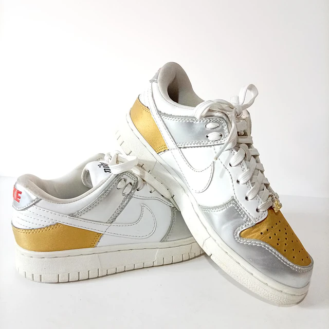 Nike Dunk Low Se 