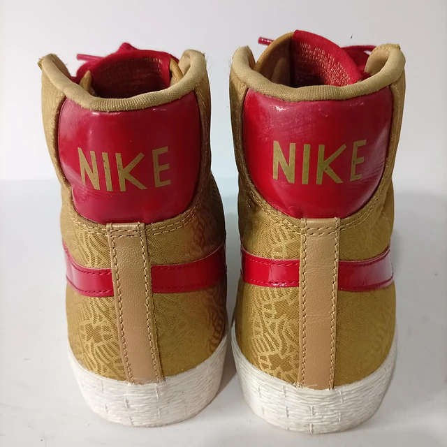 Nike Blazer Mid 