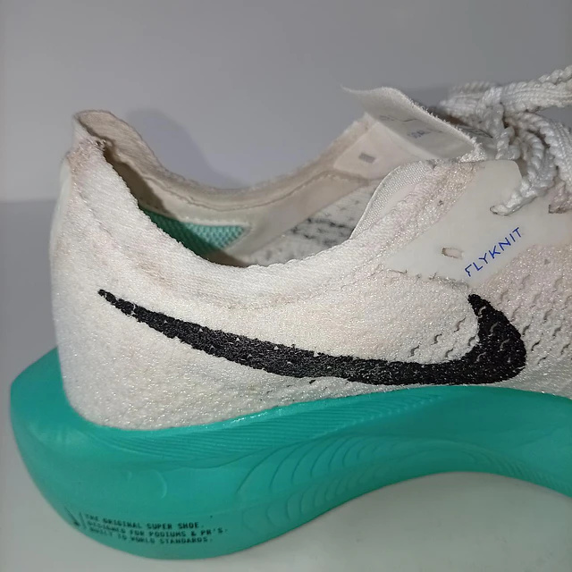 Nike Zoom Vaporfly 3 , 26 cm 6