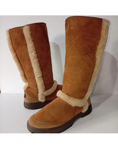 UGG Sunburst Tall , 41