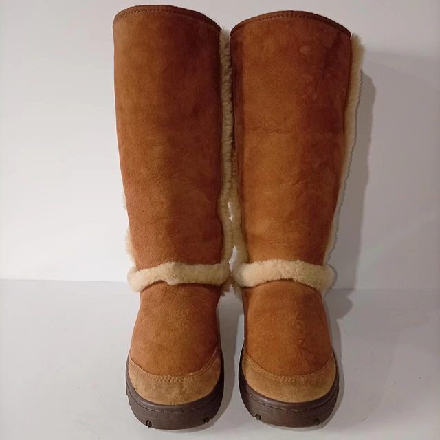 UGG Sunburst Tall , 41 3