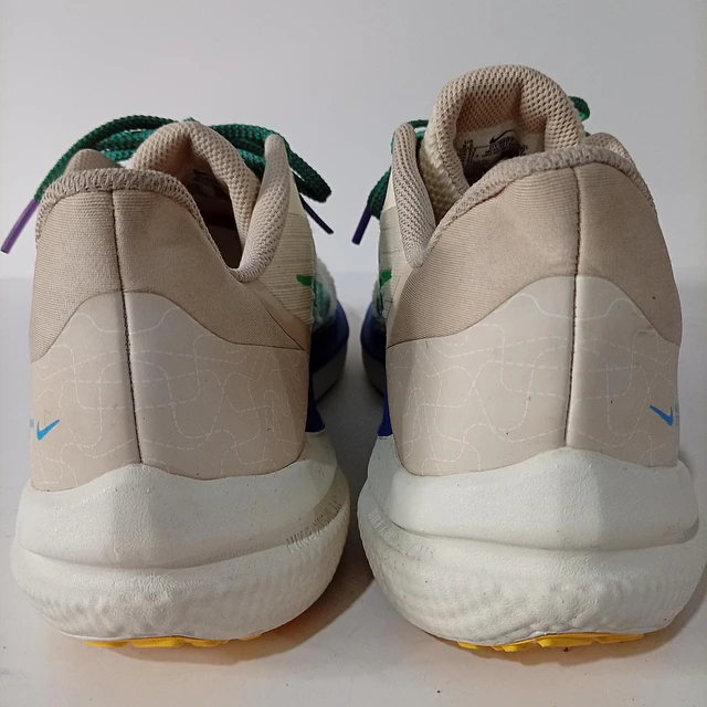 Nike Air Winflo 9 premium , 7,5 cm 11
