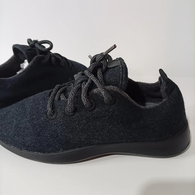 Allbirds , 38 2