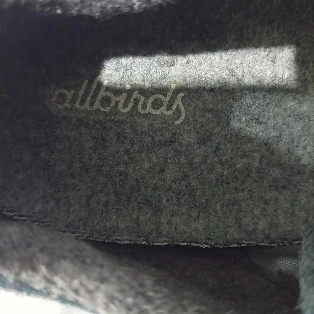 Allbirds , 38 5