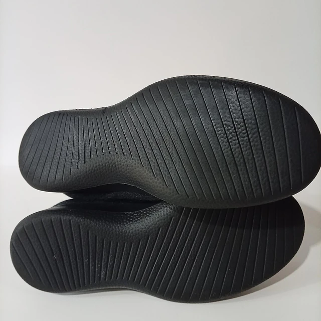 Allbirds , 38 6