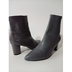 Botines numero 40