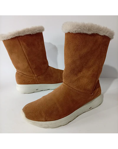 Skechers , reno ,38