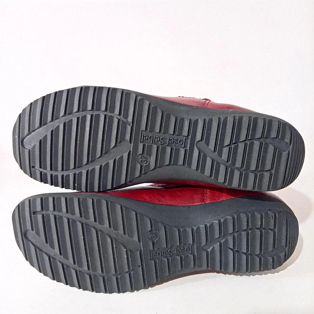 Josef Seibel , cuero , 37 8