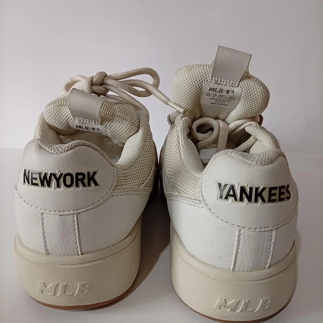 New York Yankees , 41 5