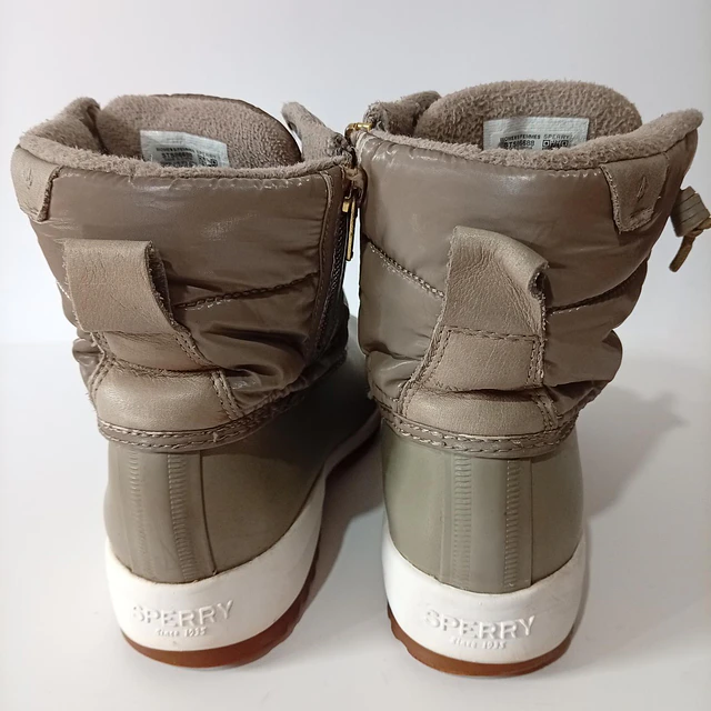 Sperry , 38 6