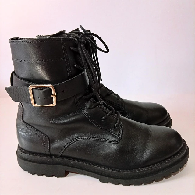 Zara , cuero , 37 4