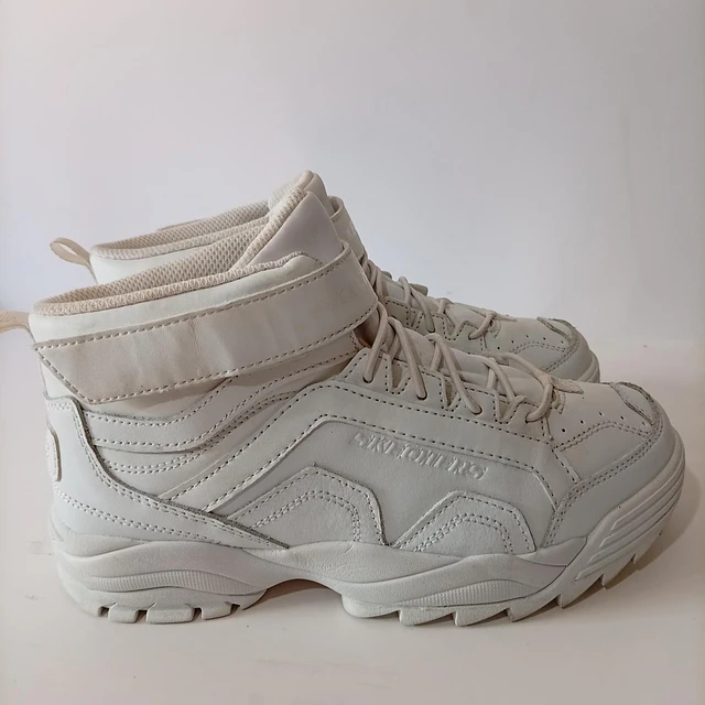 Skechers , 36 4