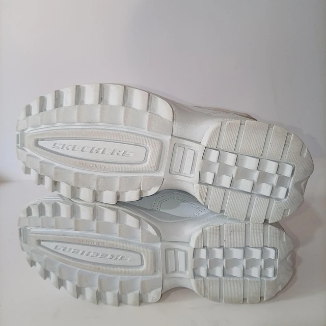 Skechers , 36 8