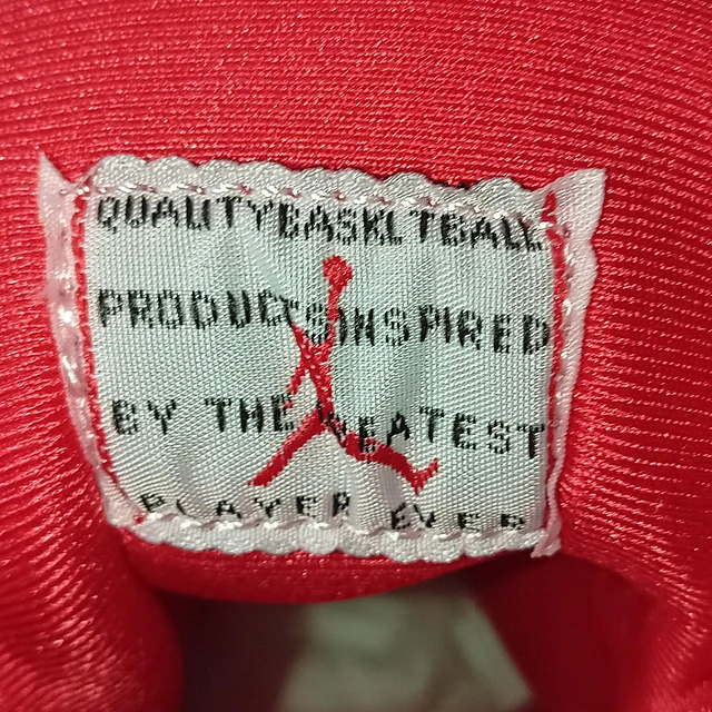 Air Jordan 11 Retro Cherry , 42 7