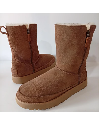 UGG Classic Zip Short , 38