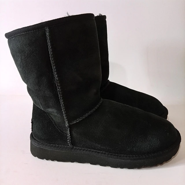 UGG Classic Short II , 36 4