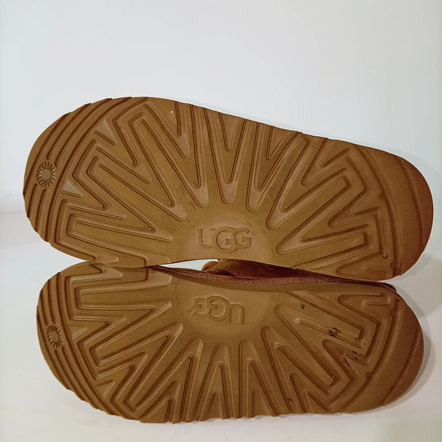 UGG Neumel , 36,5 7