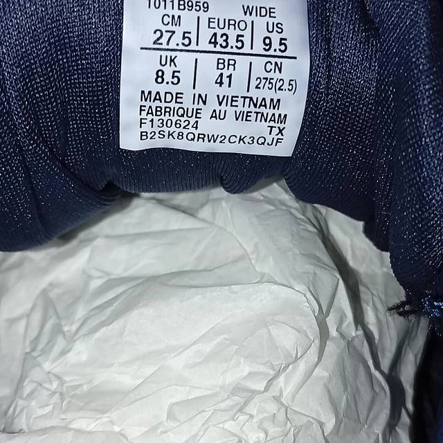 Asics Novablast 5 , 27,5 cm 6