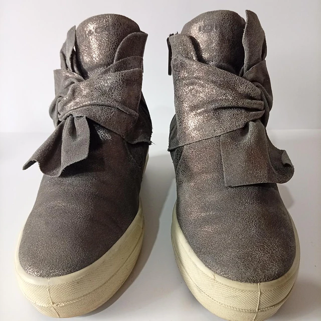 Igi & co , cuero , 35 5