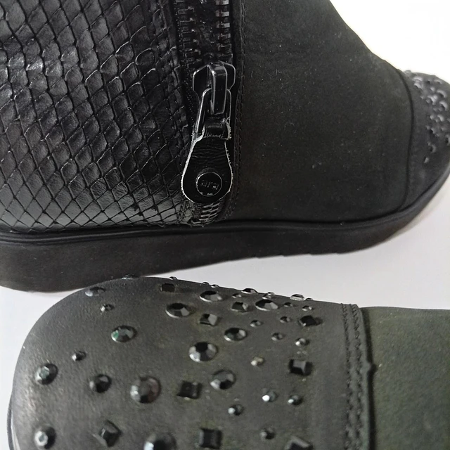 Ara , cuero ,37 3
