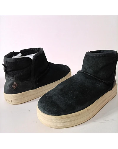 Skechers , reno , 37
