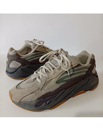 Adidas Yeezy Boost 700 , 24,5 cm