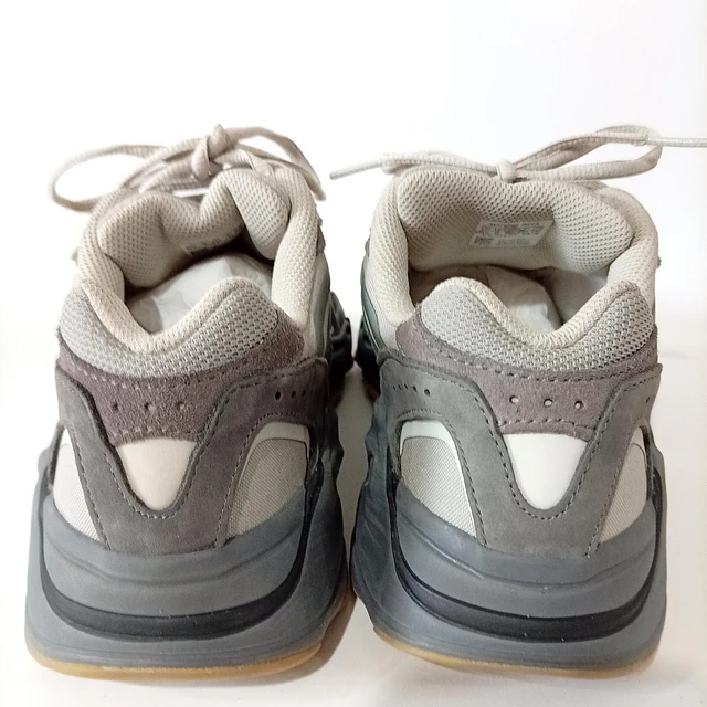 Adidas Yeezy Boost 700 , 24,5 cm 6