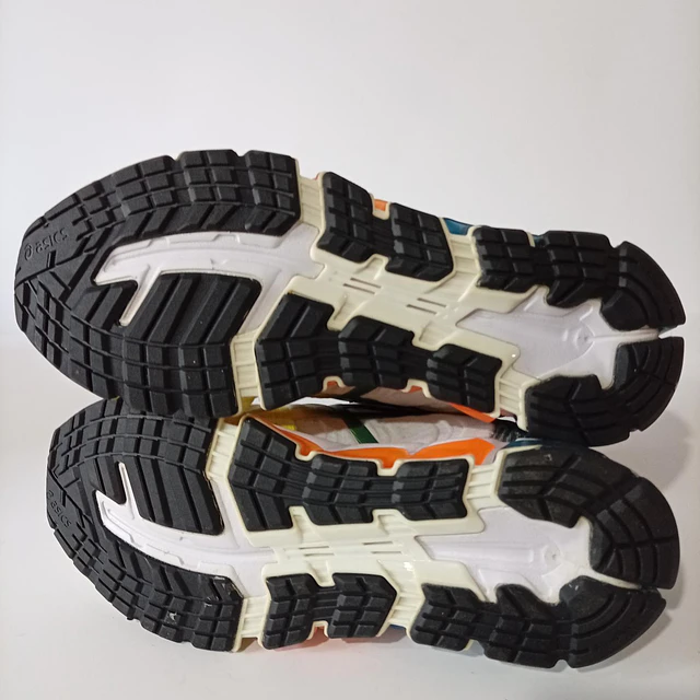 Asics Gel Quantum 360 , 27,5 cm 8
