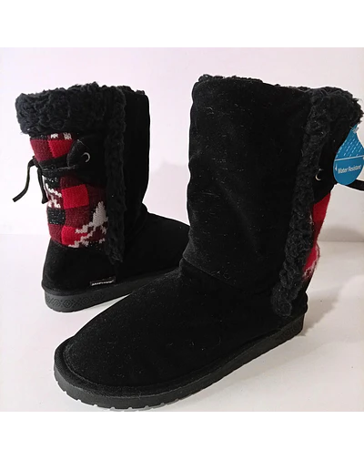 Muk Luks , 38