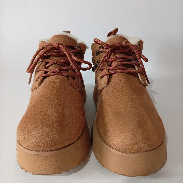 American Eagle , 39 3