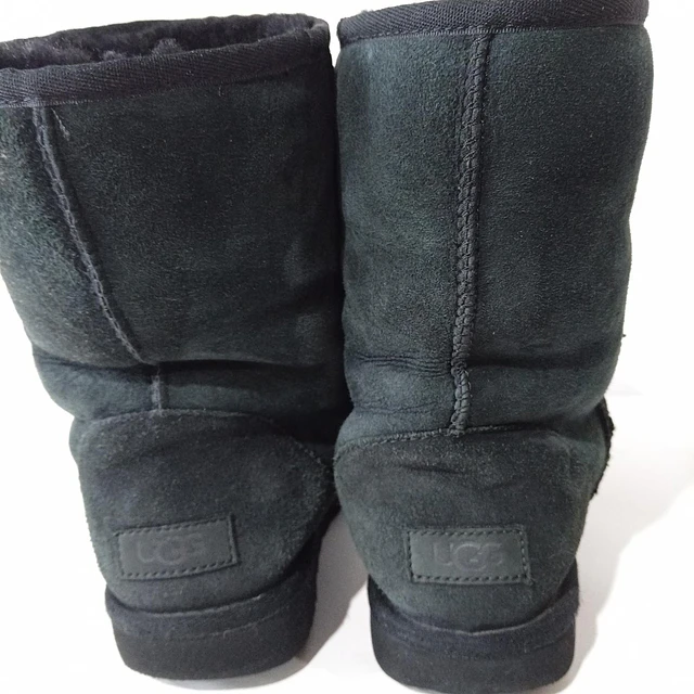 UGG Classic Short II , 39 4
