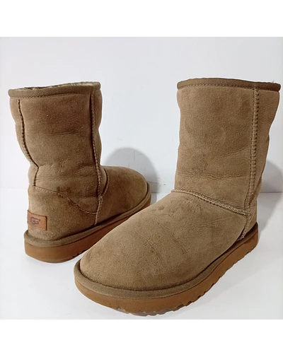 UGG Classic Short II , 38
