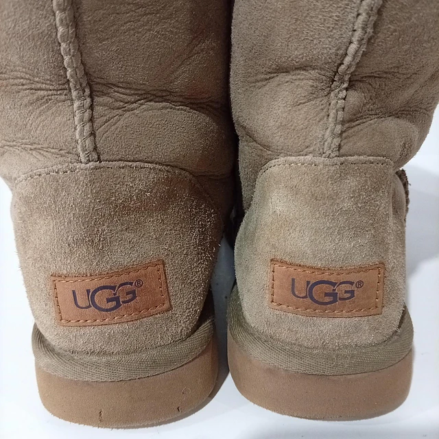 UGG Classic Short II , 38 8