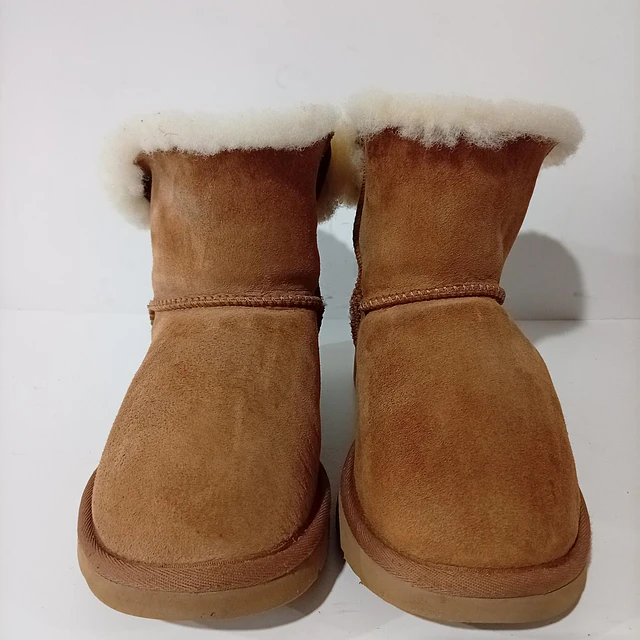 UGG Bailey Bow  , 38 3