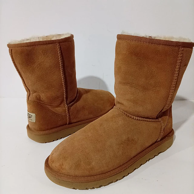 UGG Classic Short II , 37 1