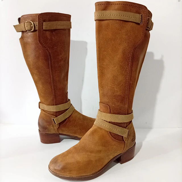 UGG Darcie , 38 1