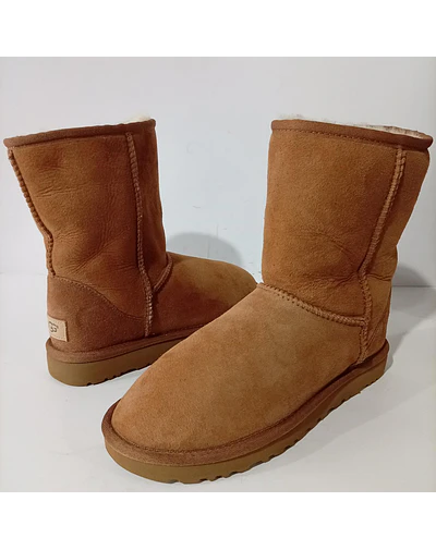 UGG Classic Short II , 38