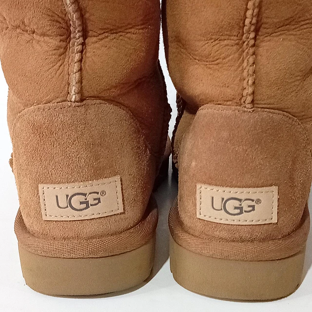 UGG Classic Short II , 38 6