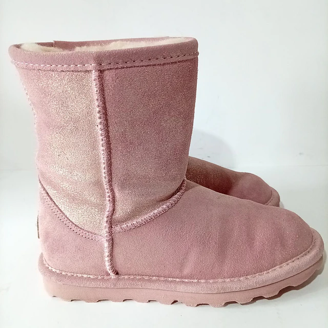 Bearpaw , 34 4