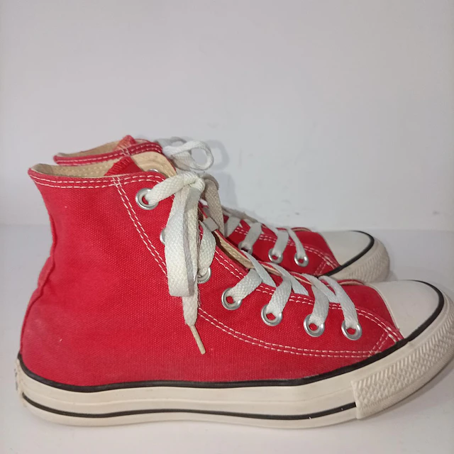 Converse , 36,5 3