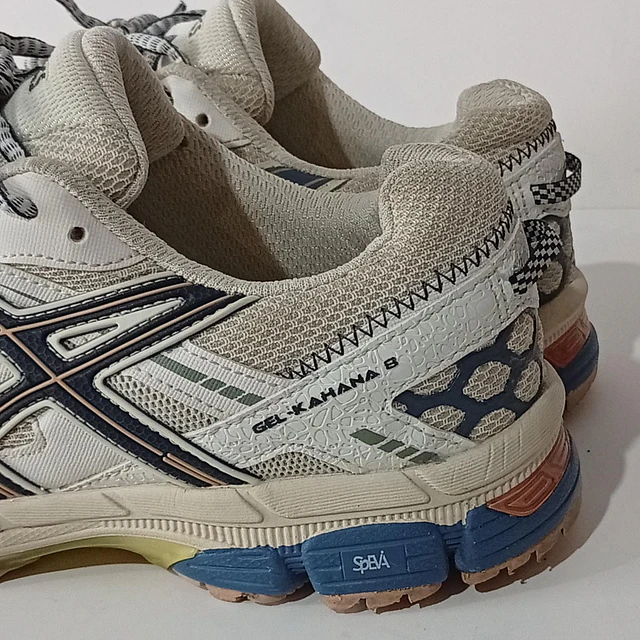 Asics Gel-Kahana 8 , 27 cm 5