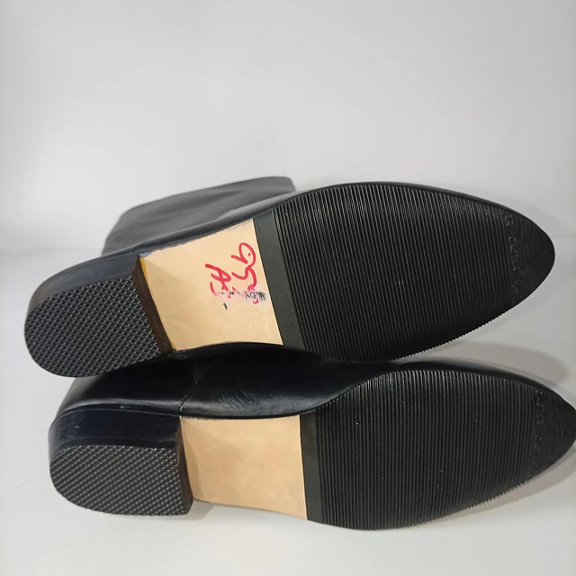 Scruples , cuero , 38 9