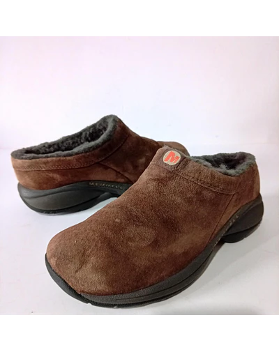 Merrell , reno , 38,5