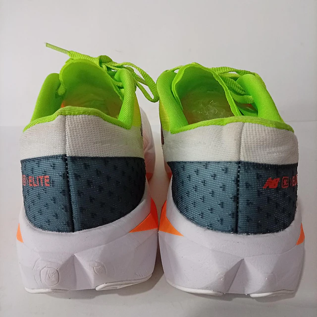 New Balance Fuelcell Supercomp Elite V4 , 27,5 cm 8